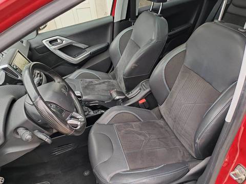 2018 Peugeot 2008 — sličica 11
