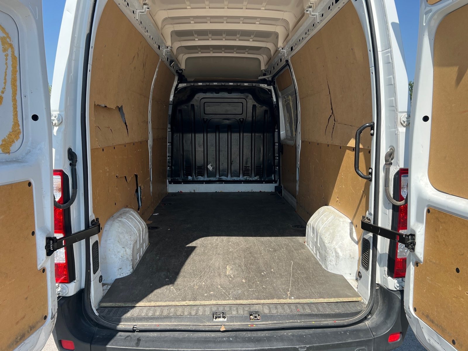 2022 Renault Master — fotografija 9