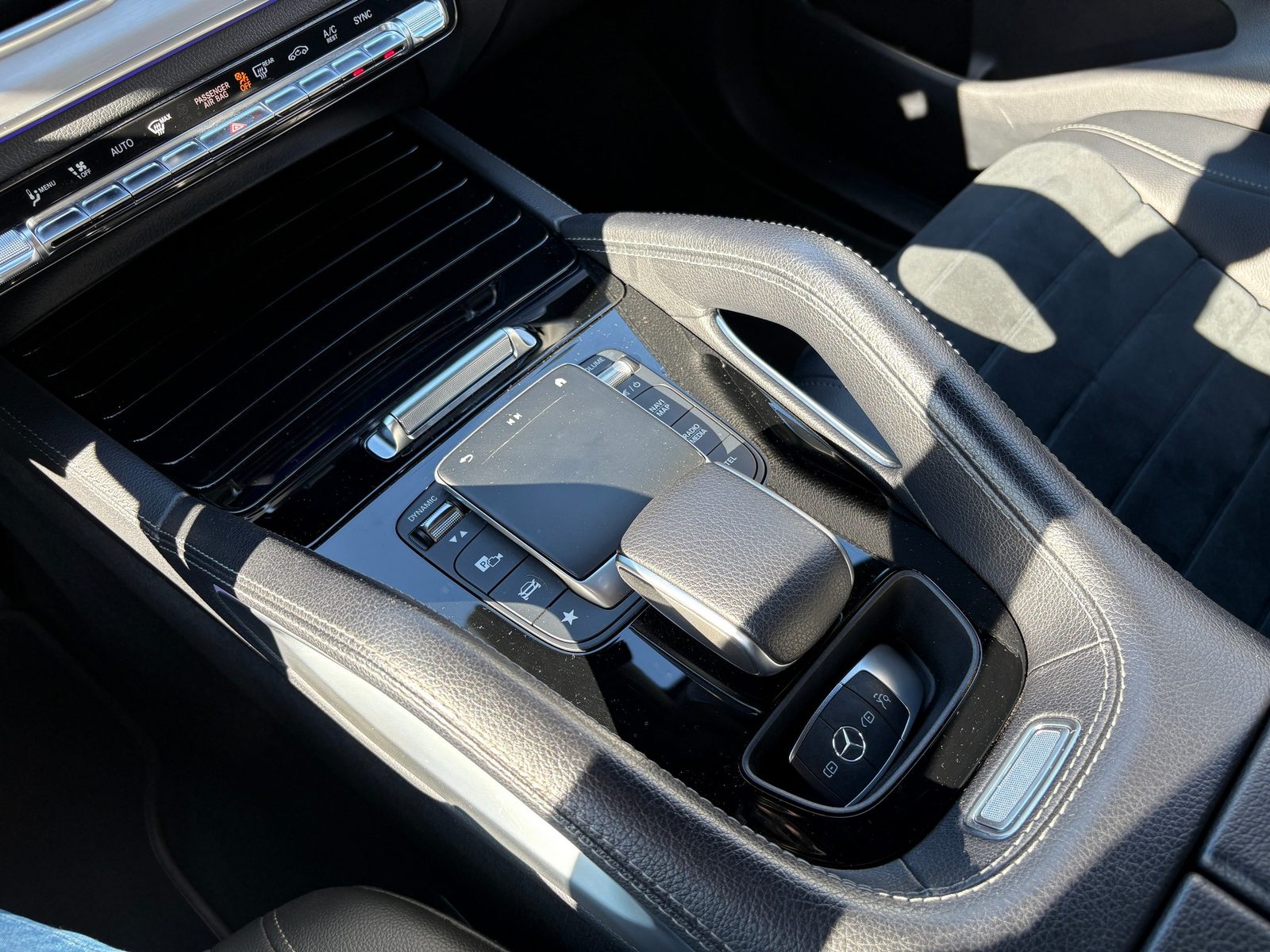 2022 Mercedes-Benz GLE — fotografija 25