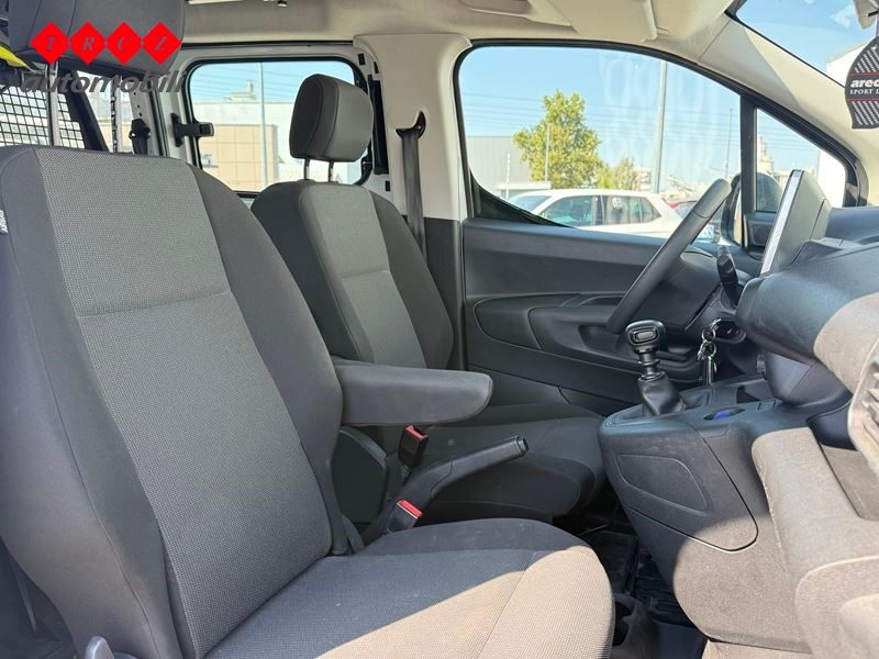 2023 Opel Combo — fotografija 7