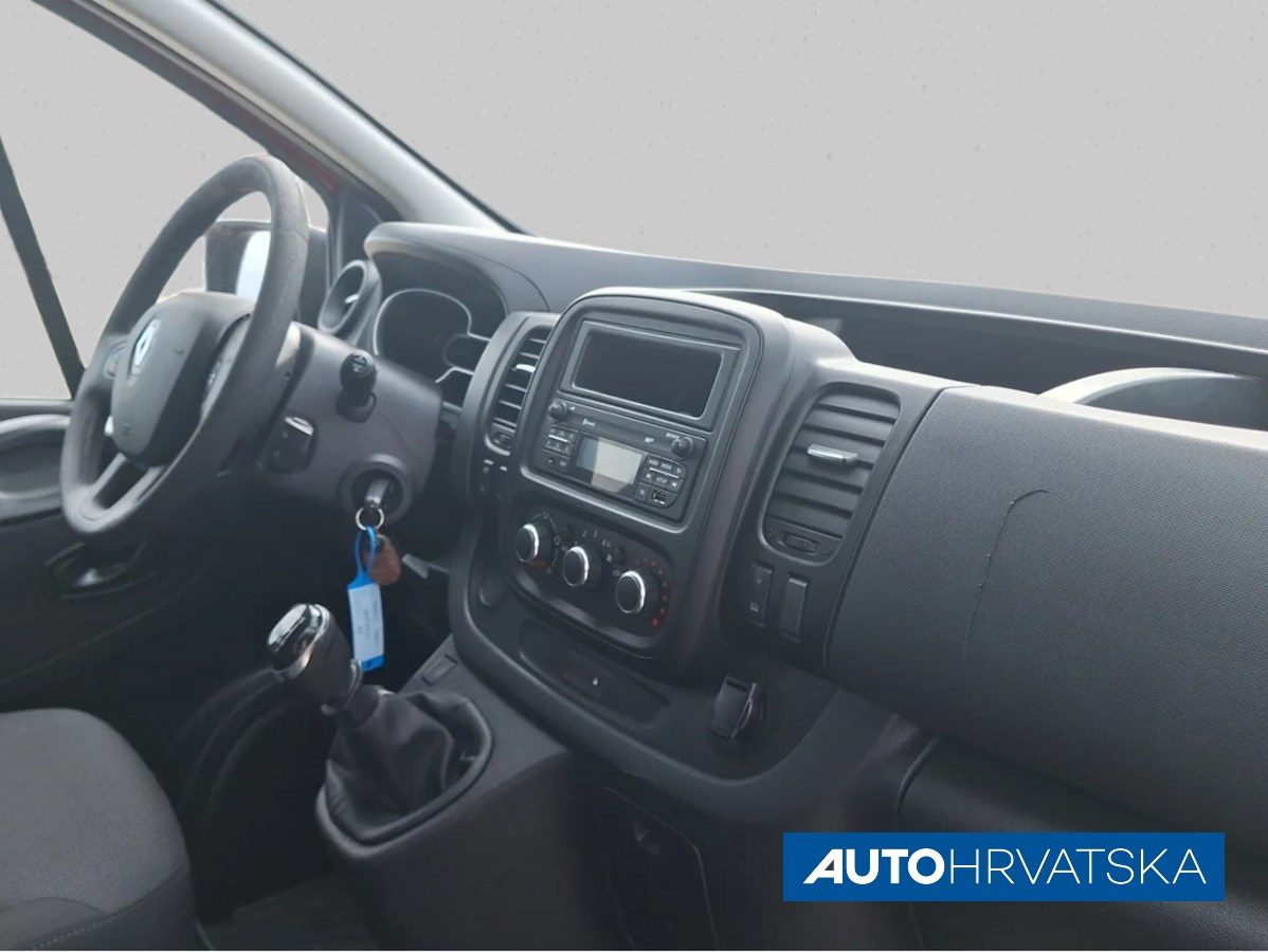 2020 Renault Trafic n1 — fotografija 11