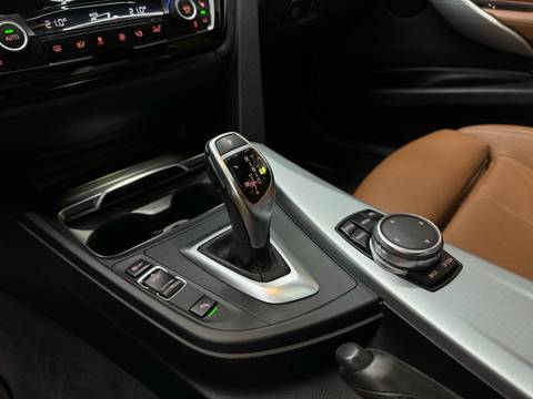 2016 BMW Serija 3 — sličica 12