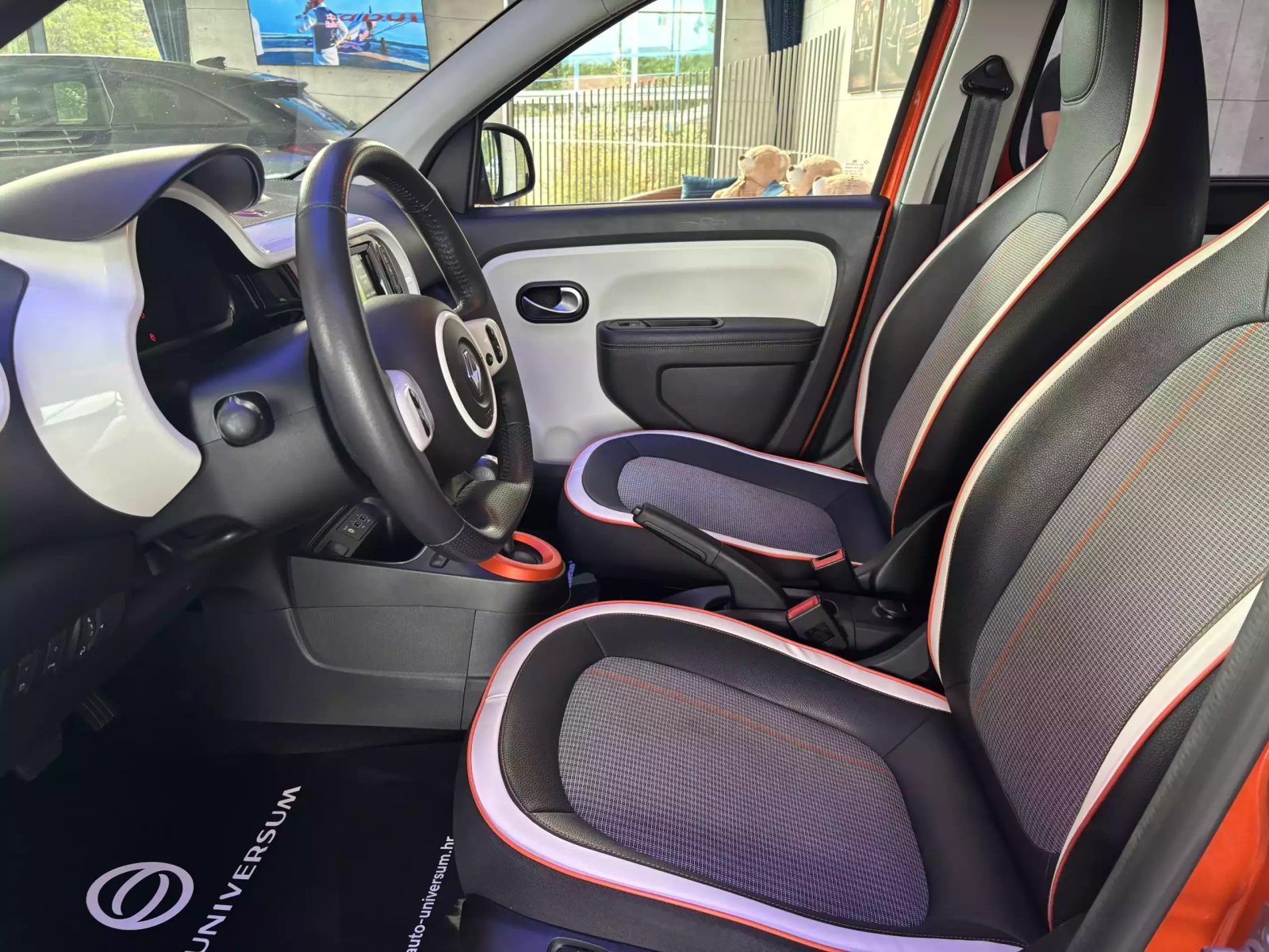 2022 Renault Twingo Z.E. R80 — fotografija 20