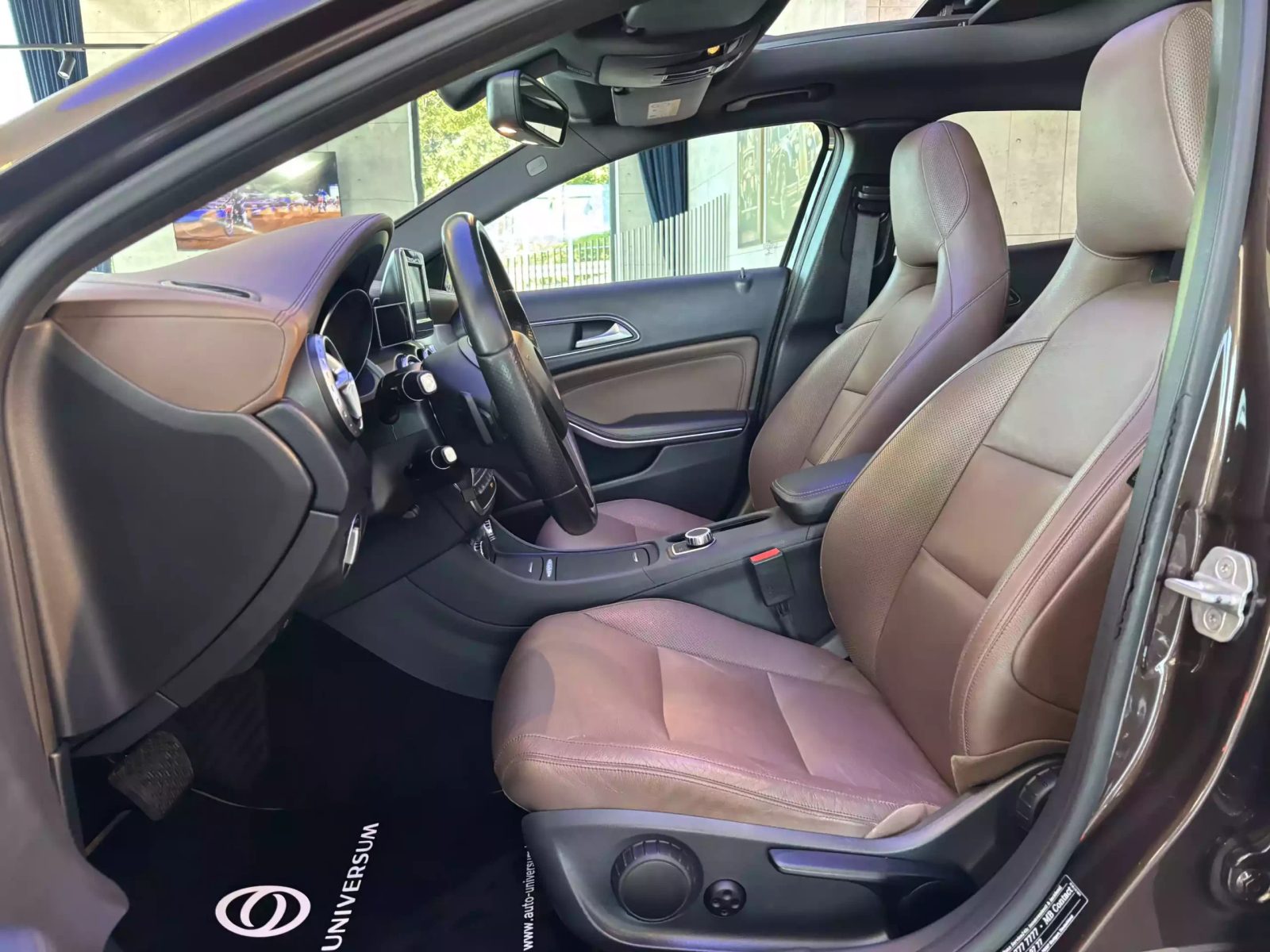 2015 Mercedes-Benz GLA — fotografija 20