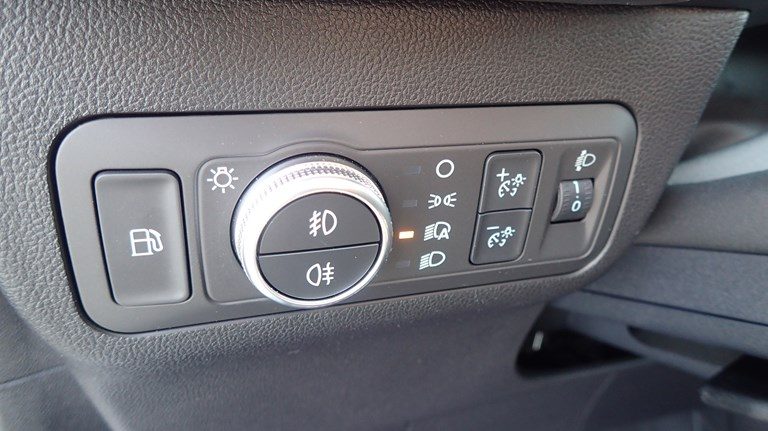 2025 Ford Kuga — fotografija 19