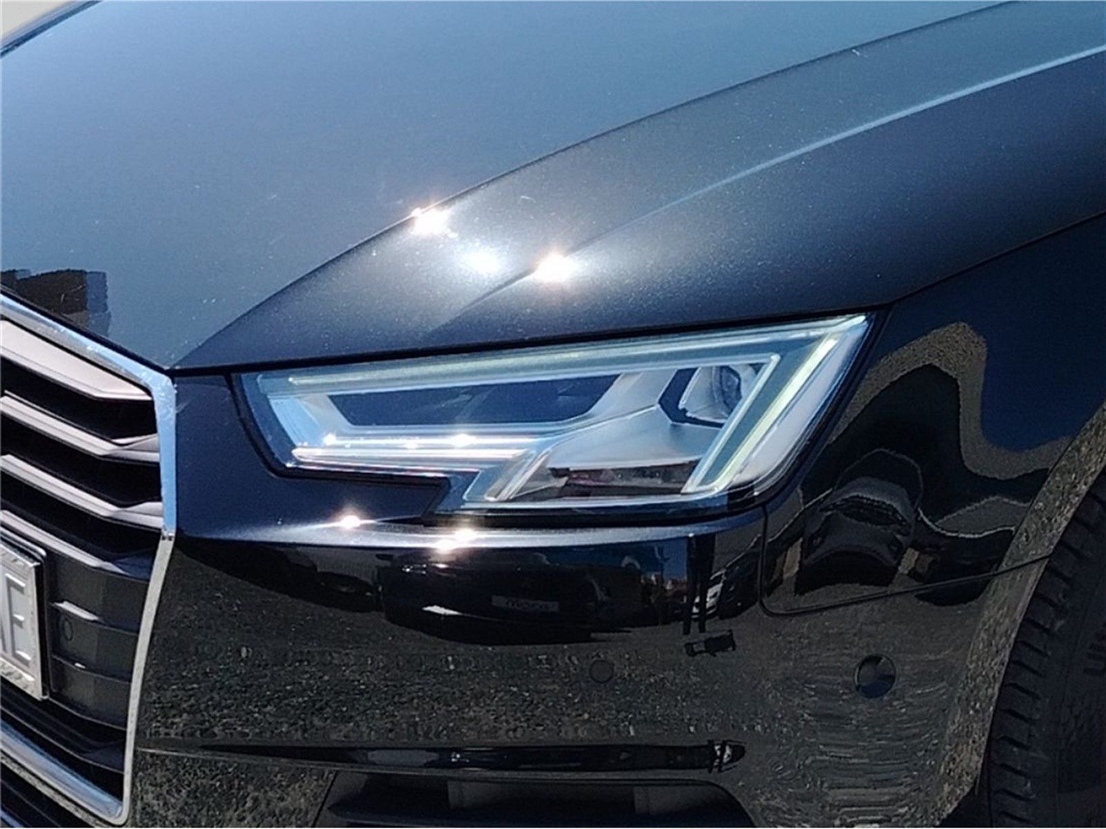 2018 Audi A4 — fotografija 5
