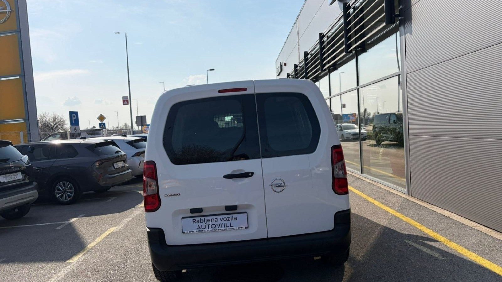 2023 Opel Combo van — fotografija 5