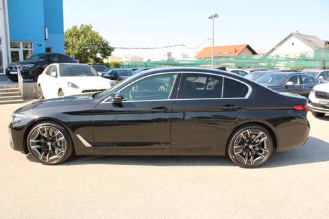 2022 BMW Serija 5 — sličica 8