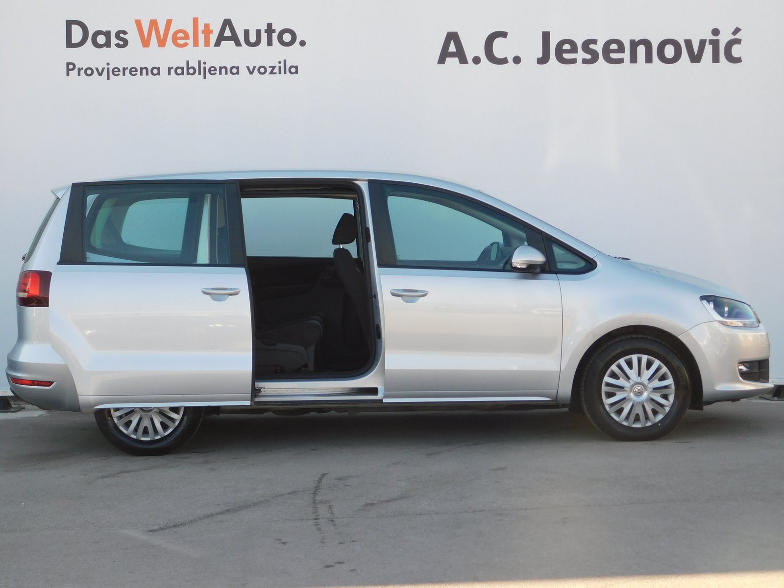 2016 Volkswagen Sharan — fotografija 5