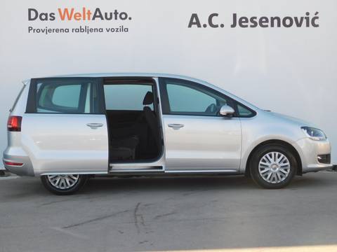2016 Volkswagen Sharan — sličica 5