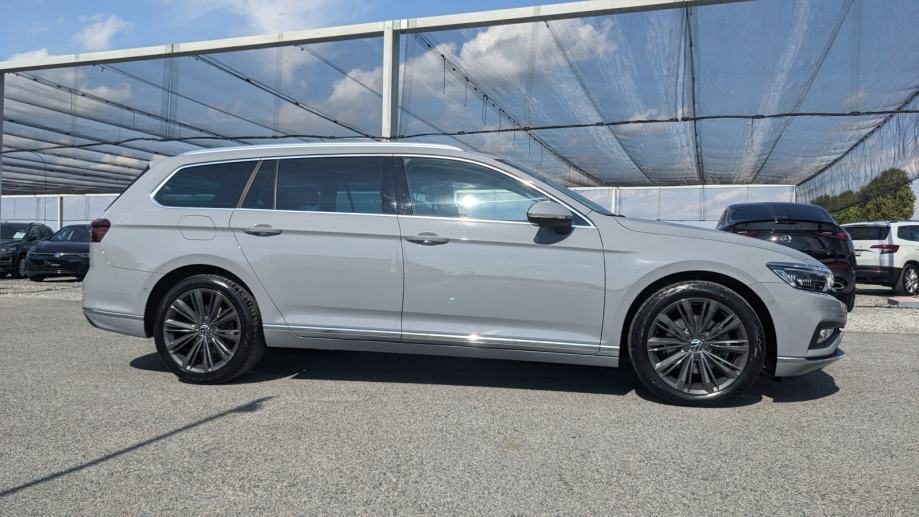 2023 Volkswagen Passat — fotografija 8