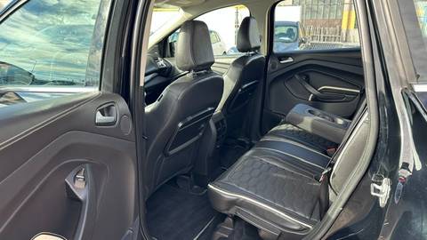 2018 Ford Kuga — sličica 23