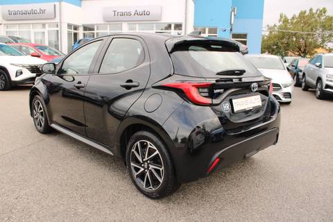 2024 Toyota Yaris — sličica 7