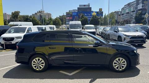 2025 Opel Astra Sports Tourer — sličica 5