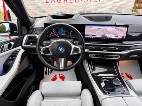 2023 BMW X5 — sličica 15