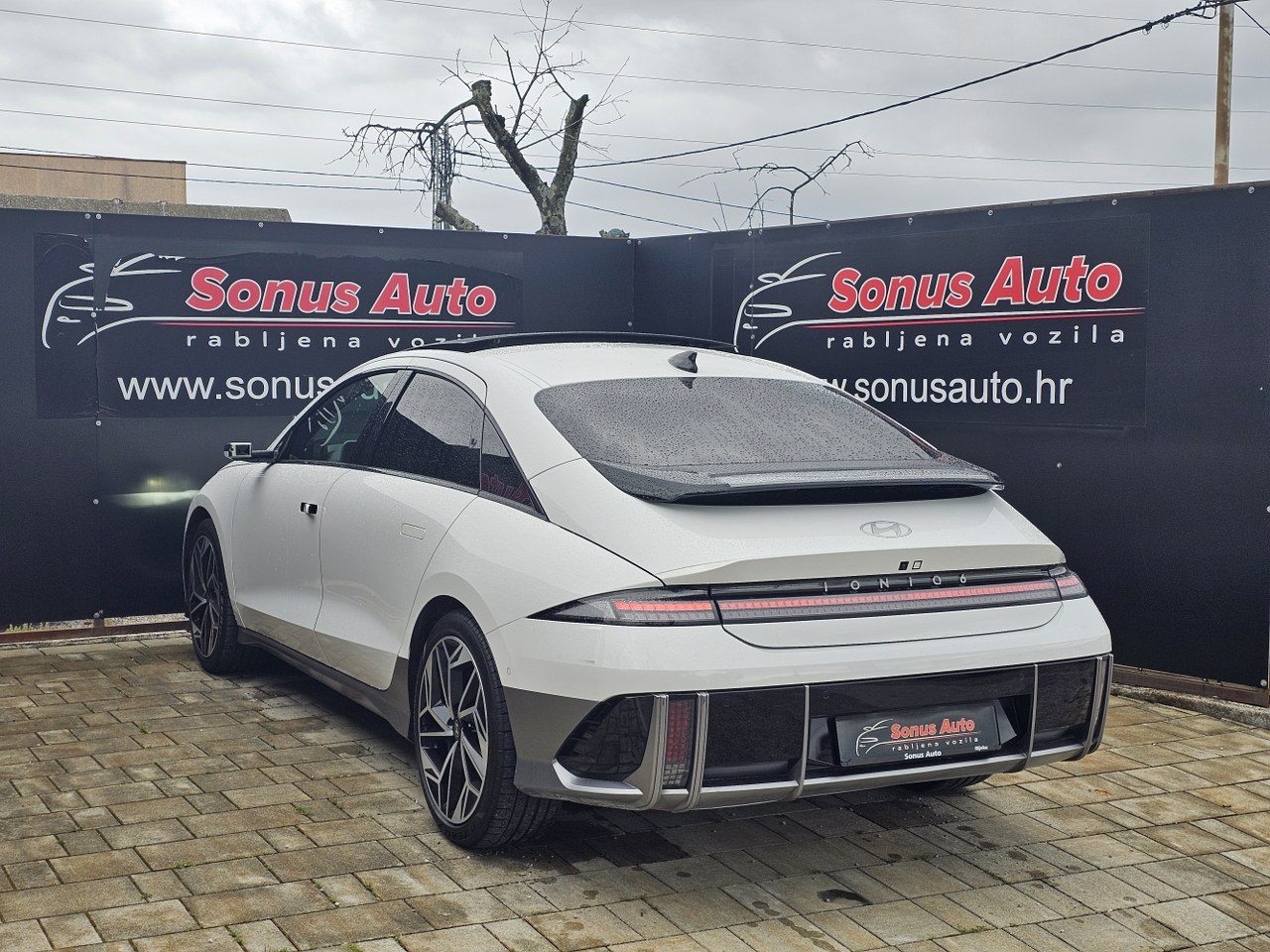 2023 Hyundai Ioniq 6 — fotografija 4
