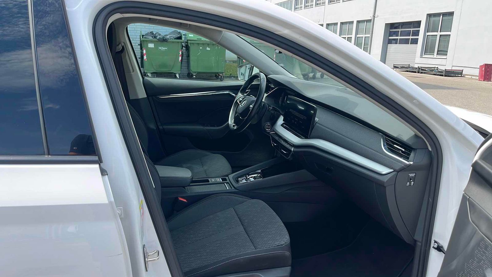 2022 Škoda Octavia Combi — fotografija 9