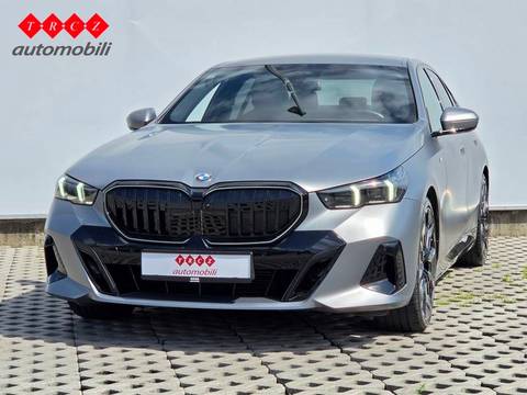 2024 BMW Serija 5 M Sport Pro — sličica 2