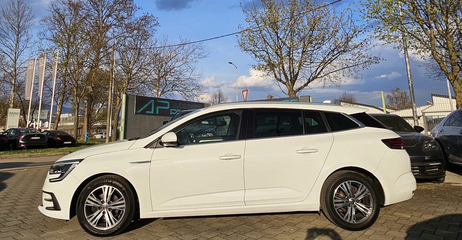2022 Renault Megane — fotografija 3