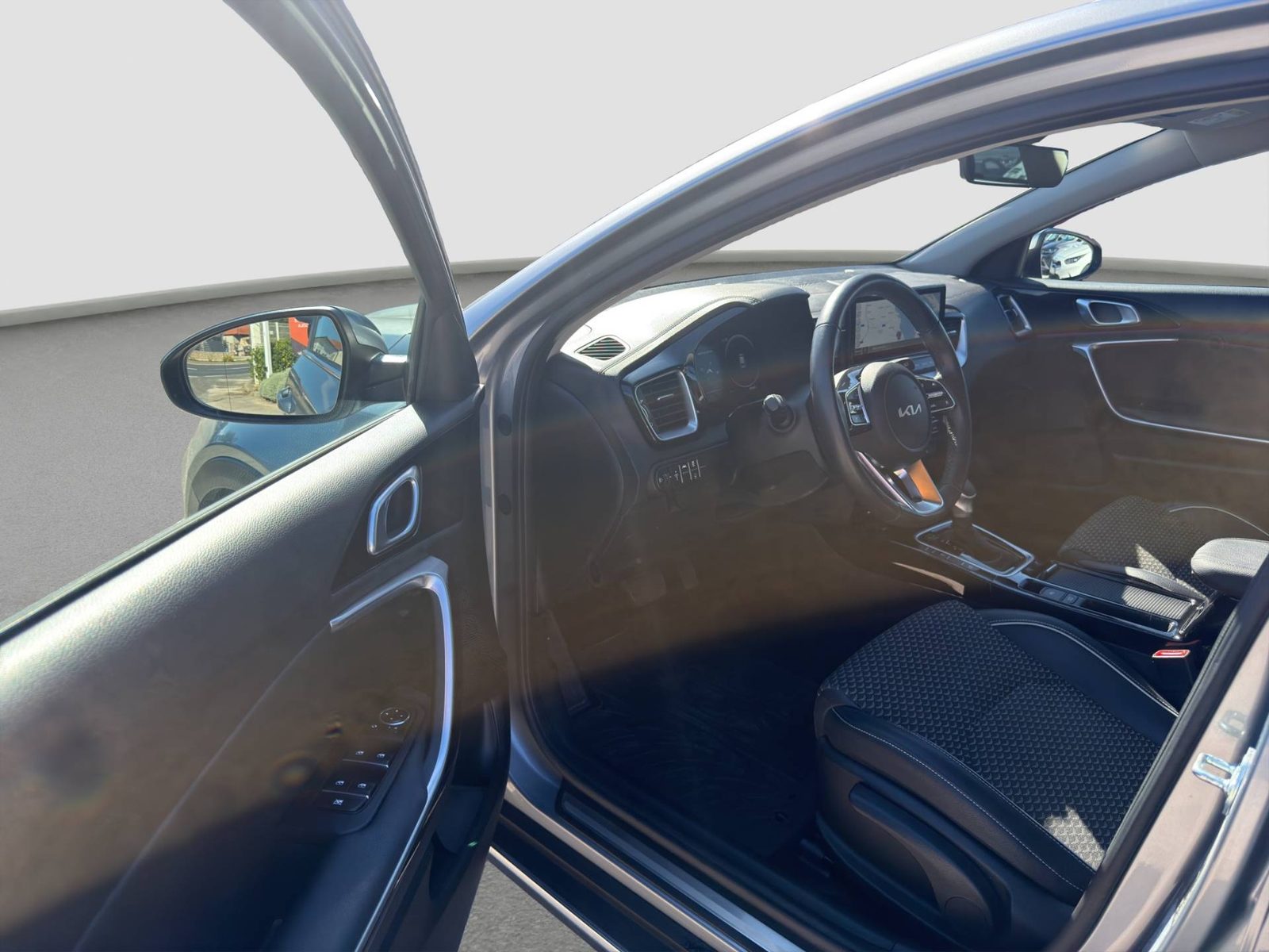 2025 Kia XCeed — fotografija 11