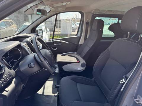 2020 Renault Trafic — sličica 10