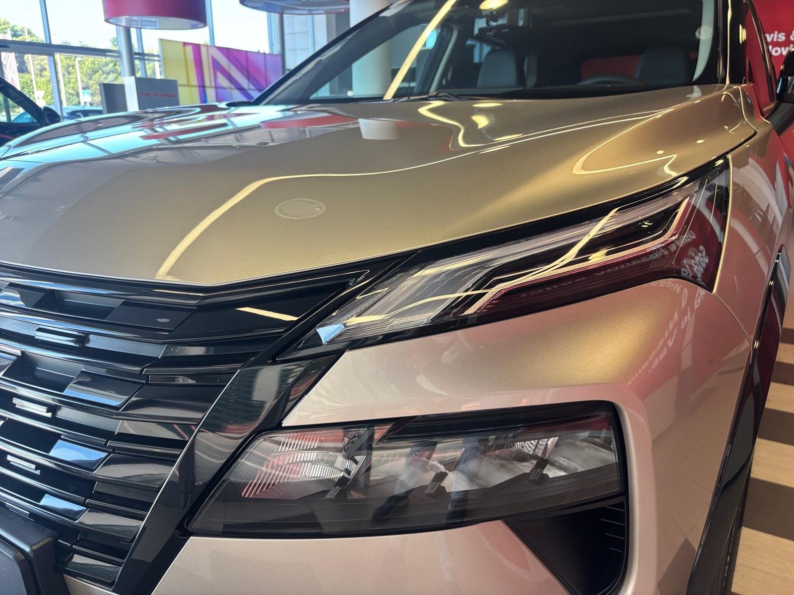 2026 Nissan X-Trail — fotografija 7