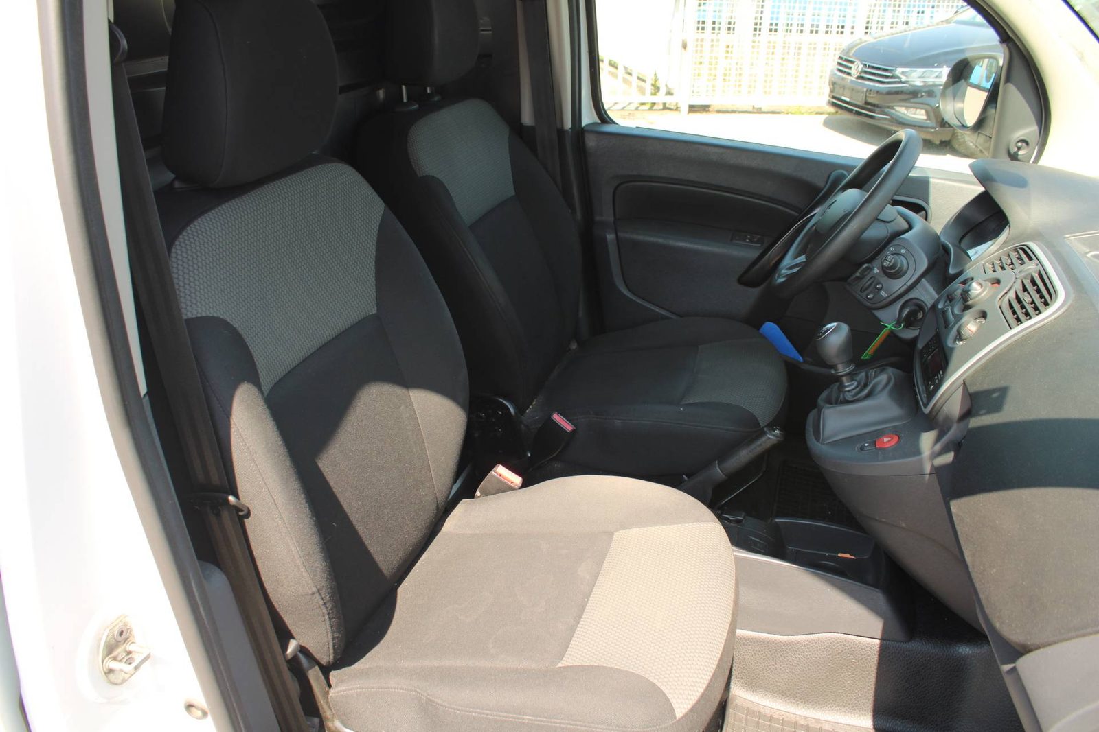 2021 Renault Kangoo — fotografija 11