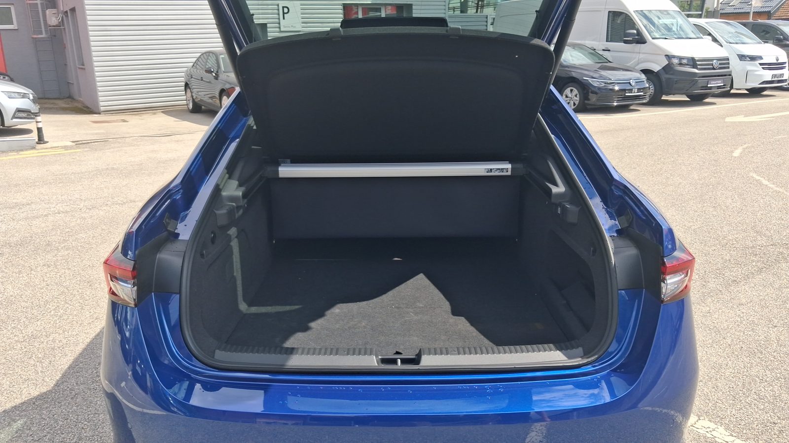 2026 Škoda Superb — fotografija 10