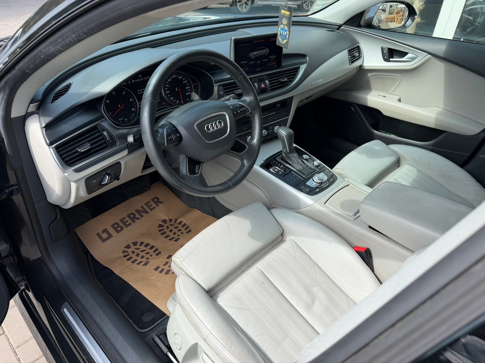 2015 Audi A7 S line — fotografija 16