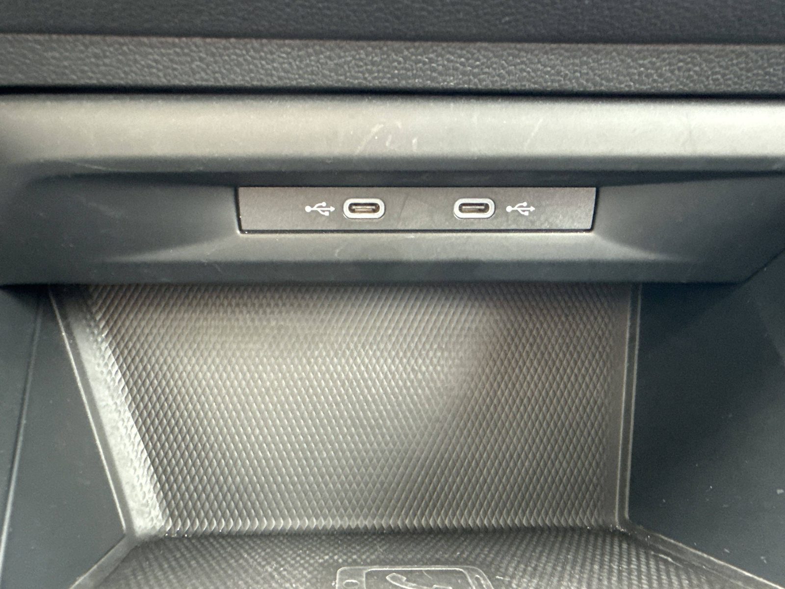 2024 Volkswagen Golf — fotografija 30