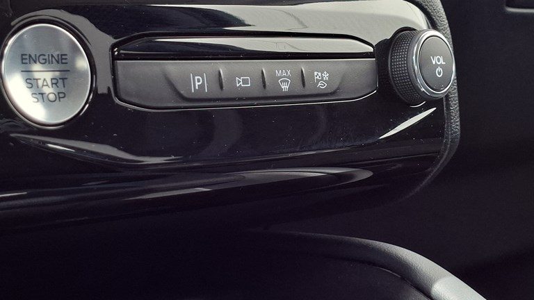 2026 Ford Kuga — fotografija 14