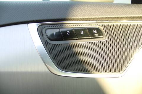 2022 Volvo XC90 — sličica 15