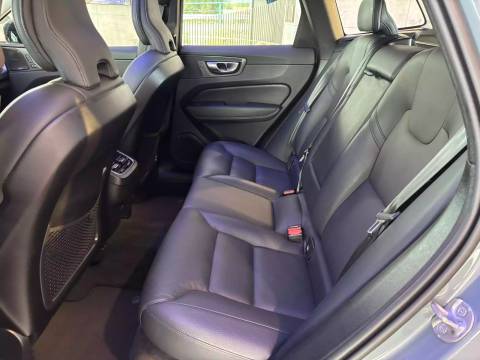 2023 Volvo XC60 — sličica 22