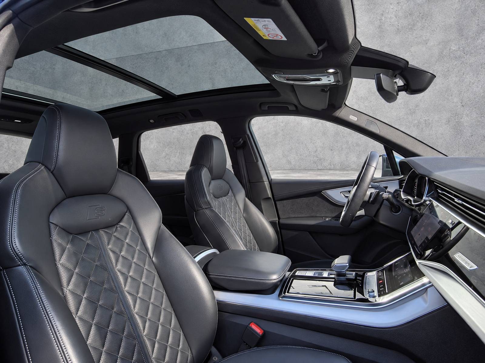 2020 Audi Q7 S line — fotografija 18