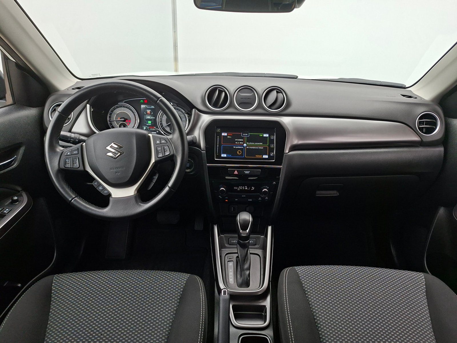 2023 Suzuki Vitara — fotografija 7