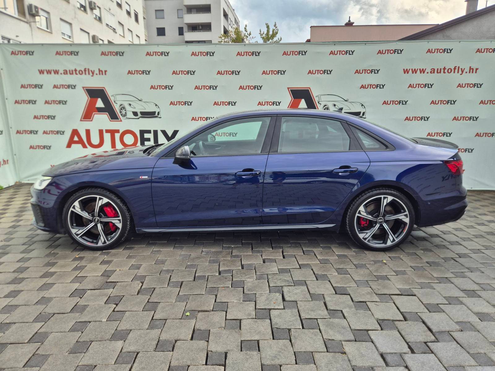 2022 Audi A4 S line — fotografija 4