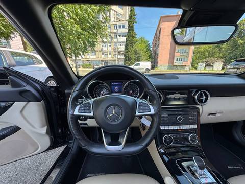 2017 Mercedes-Benz SLC — sličica 15