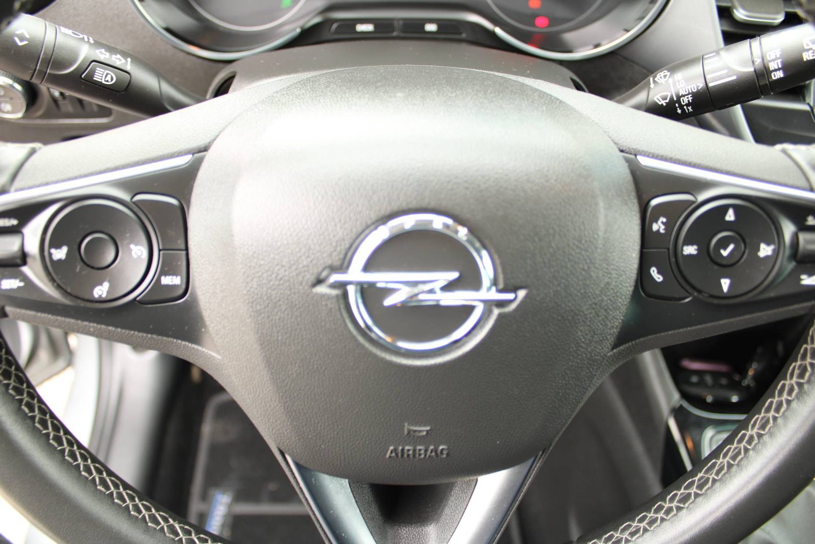 2023 Opel Crossland X — fotografija 16