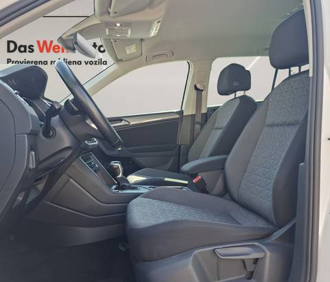 2023 Volkswagen Tiguan — sličica 11