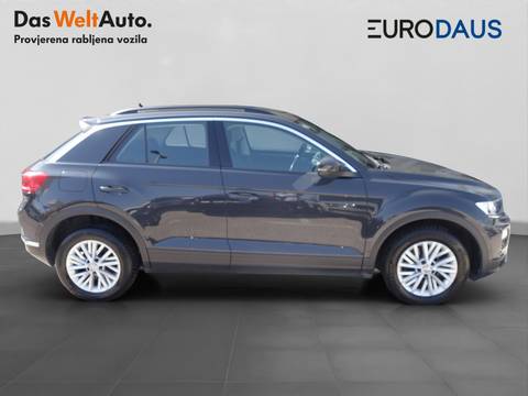 2018 Volkswagen T-Roc — sličica 4
