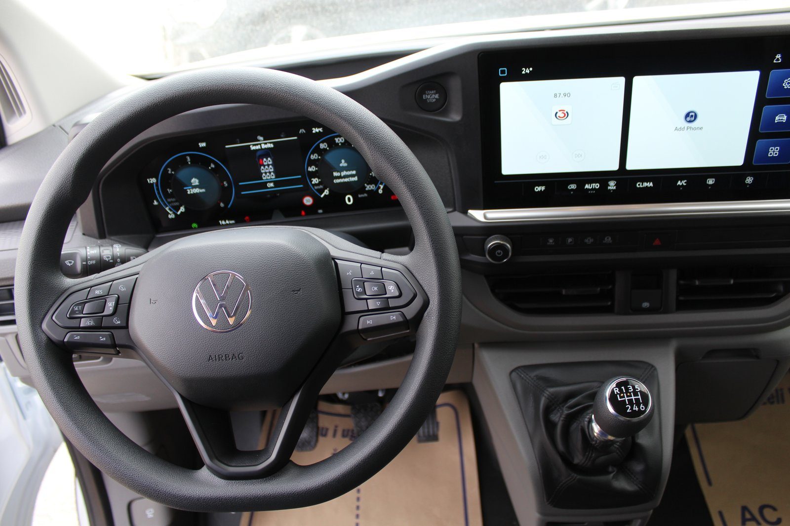 2026 Volkswagen Caravelle — fotografija 9