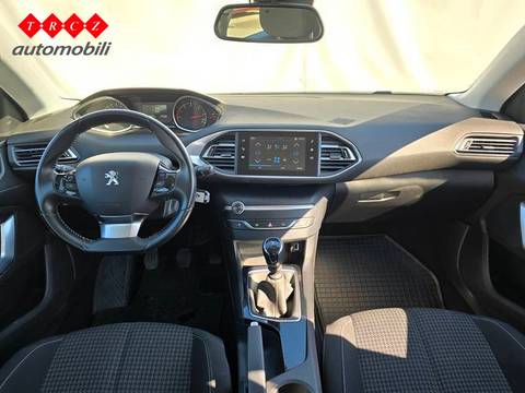2020 Peugeot 308 — sličica 8