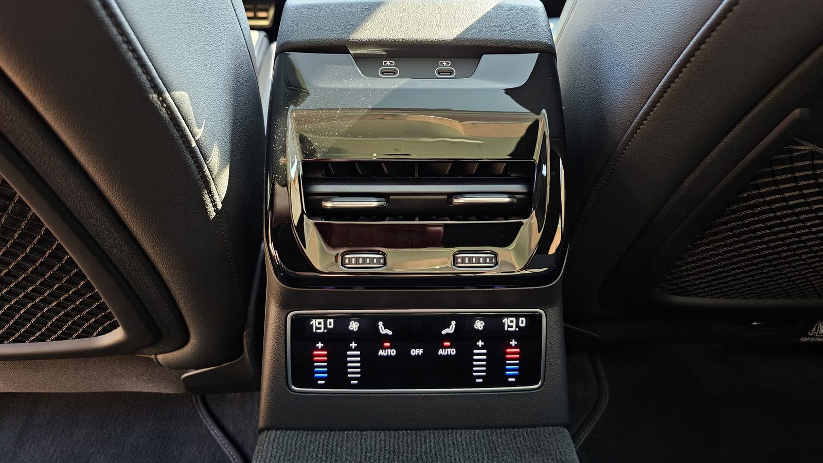 2025 Audi A6 Avant — fotografija 25