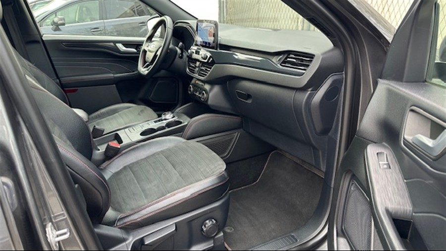 2021 Ford Kuga — fotografija 17
