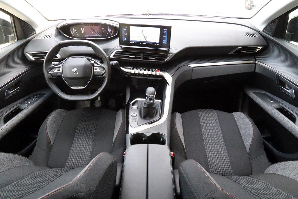 2021 Peugeot 3008 — fotografija 5