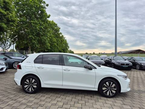 2024 Volkswagen Golf VIII — sličica 7