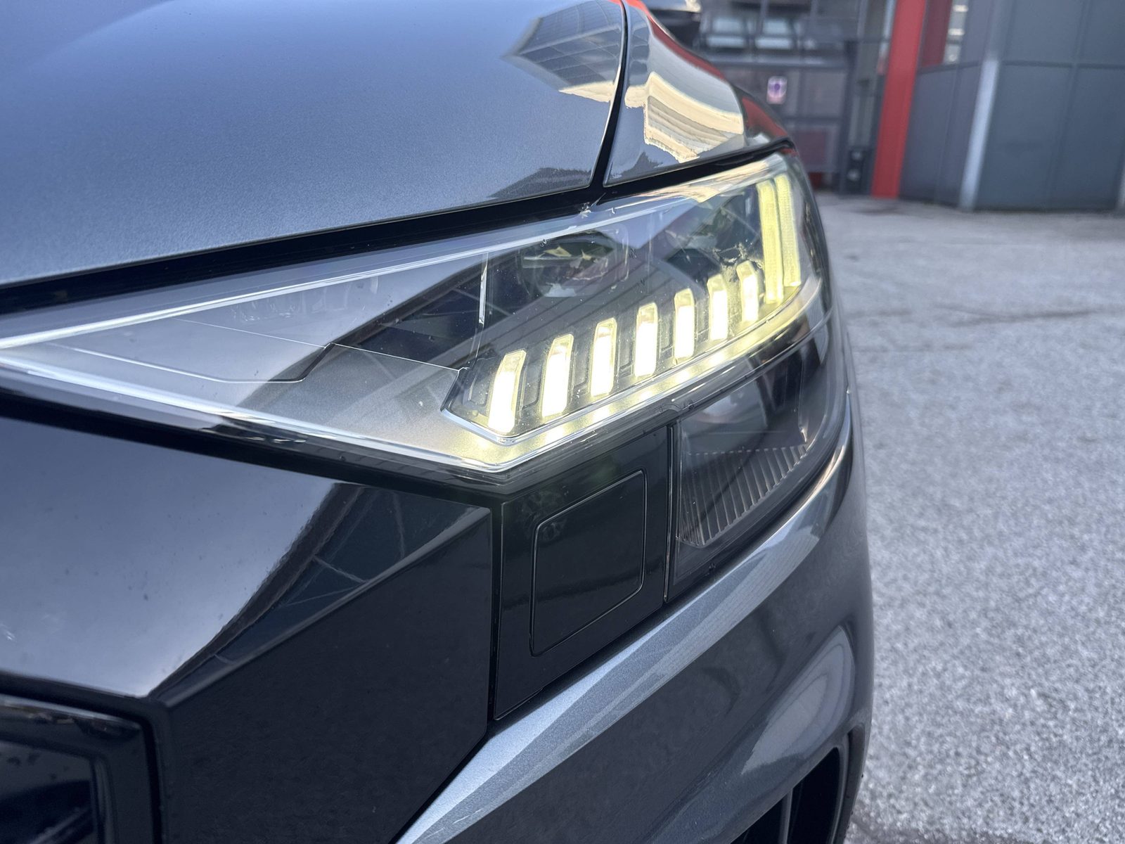 2021 Audi Q8 — fotografija 13