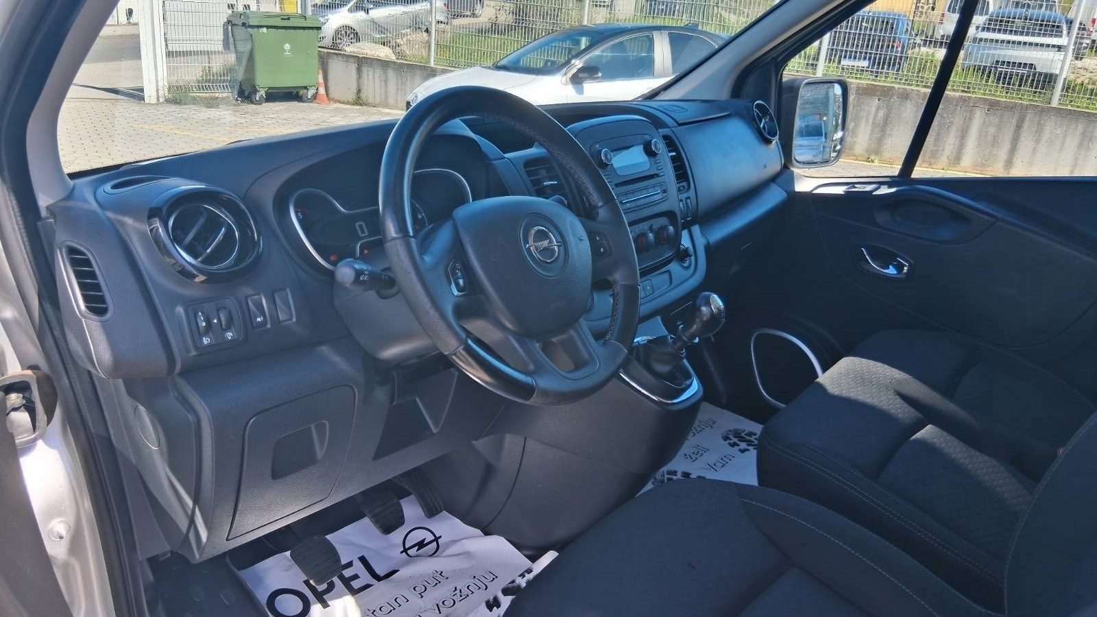 2019 Opel Vivaro — fotografija 9