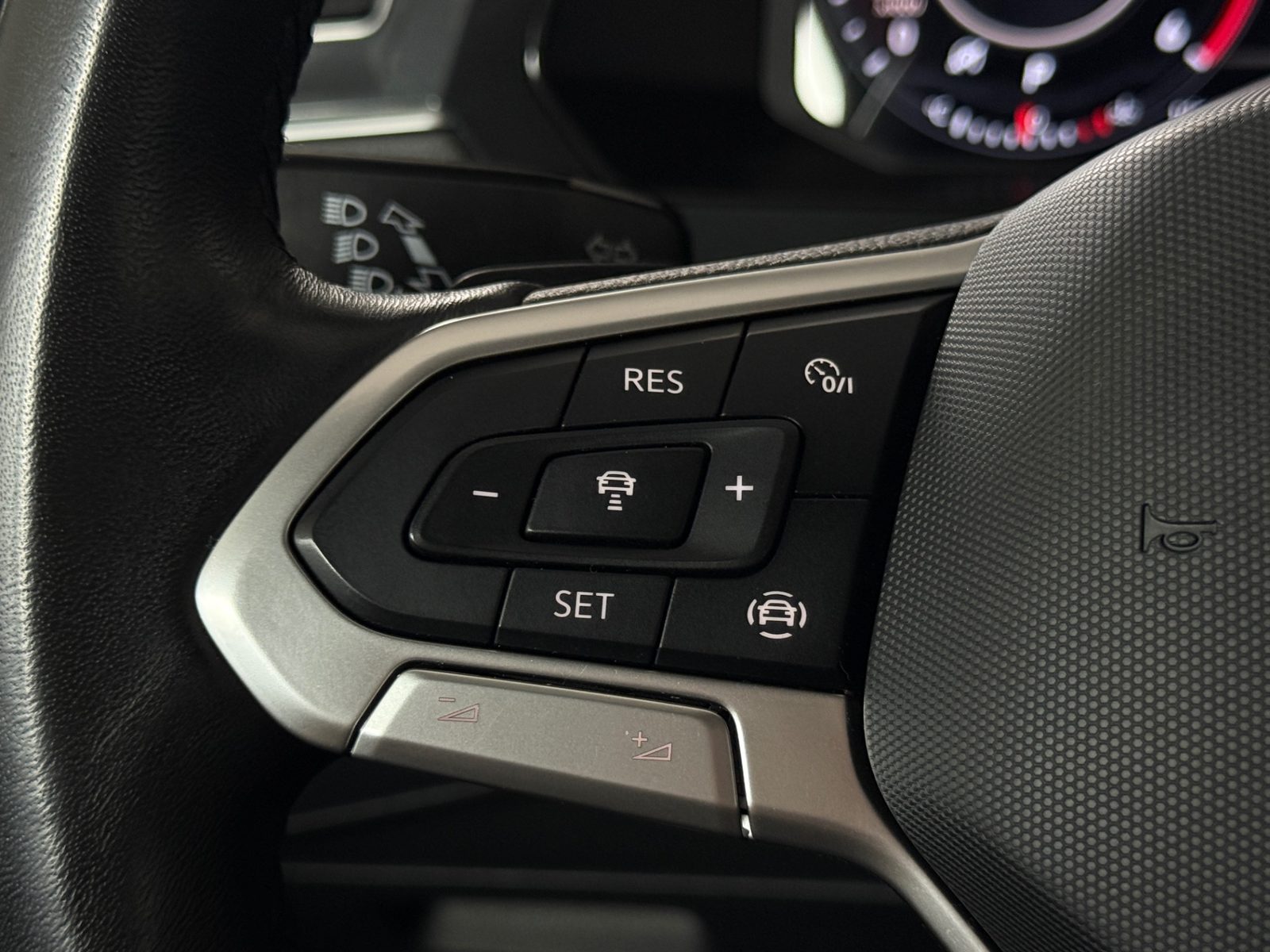 2022 Volkswagen Tiguan — fotografija 12