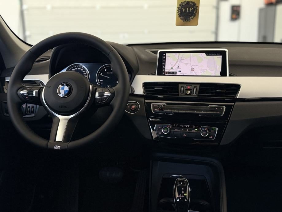 2022 BMW X1 — fotografija 10